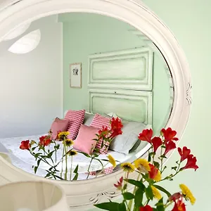 https://casetta-ulivi-e-rosmarino.hotelitalianriviera.com